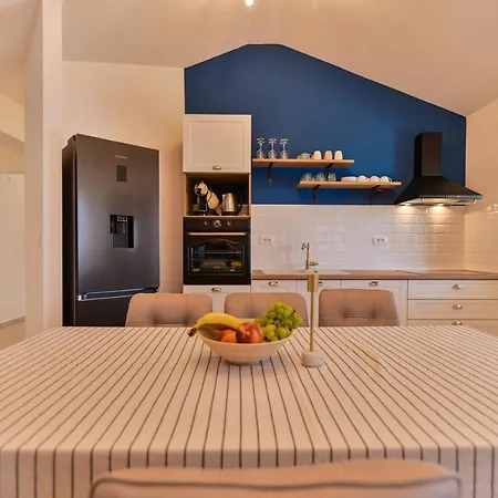 Rudini With Heated Pool فيلة أوكغوك غورنيي