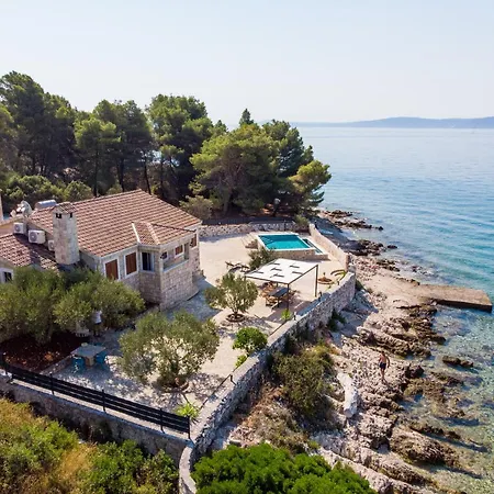 Villa Rudini With Heated Pool *