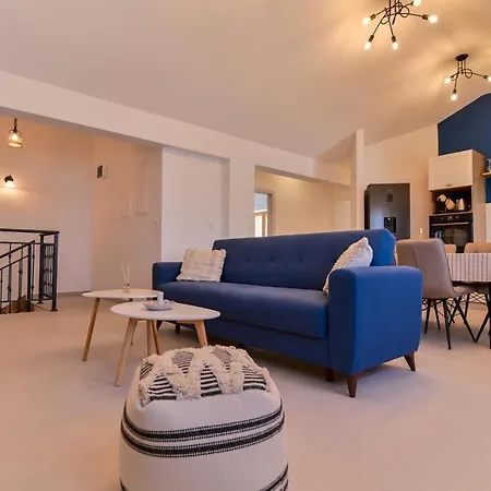 Villa Rudini With Heated Pool *