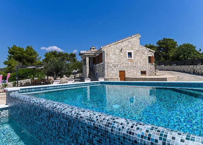 Rudini With Heated Pool * أوكغوك غورنيي